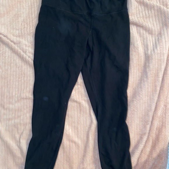 Bundle of black leggings, forever 21, kohl's and Marshall's - Picture 5 of 5